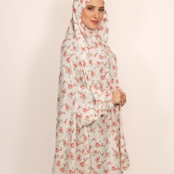 خمار قطن منقوش بأكمام